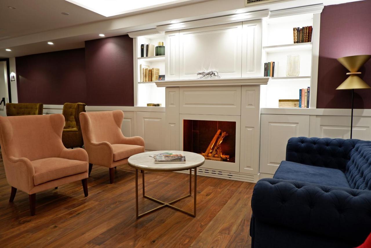 Hotel Colon Plaza Valladolid Zewnętrze zdjęcie